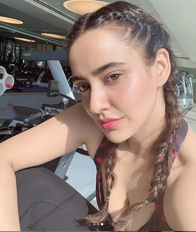 Neha Sharma Instagram Pics